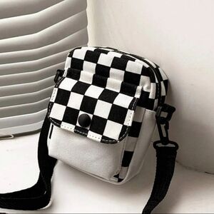 🪩 Retro Stylish Checkered Print Mini Snap Crossbody Bag: New With Tags 🪩